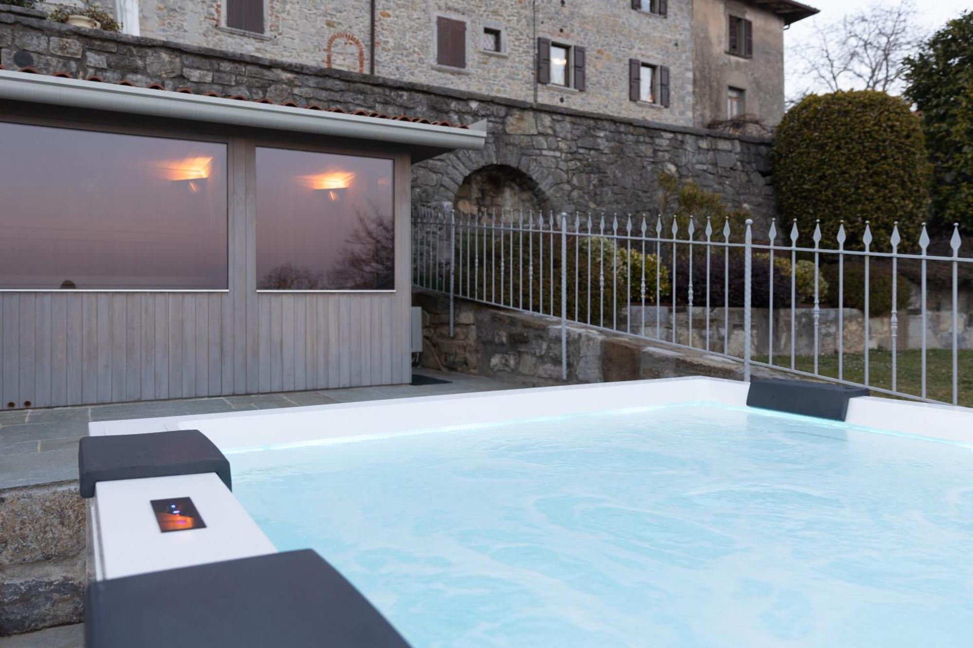 론콜라 Ca' Baetti L'Antico Borgo B&B 외부 사진