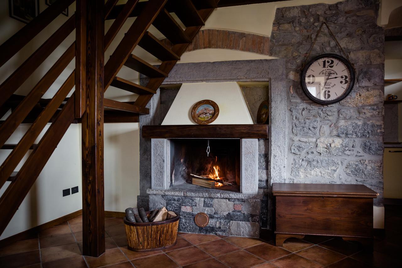 론콜라 Ca' Baetti L'Antico Borgo B&B 외부 사진