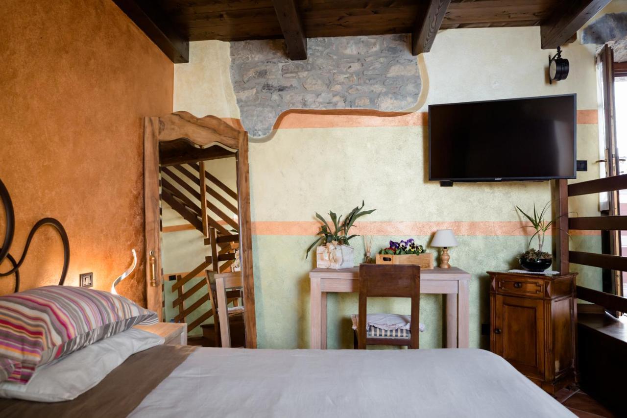 론콜라 Ca' Baetti L'Antico Borgo B&B 외부 사진