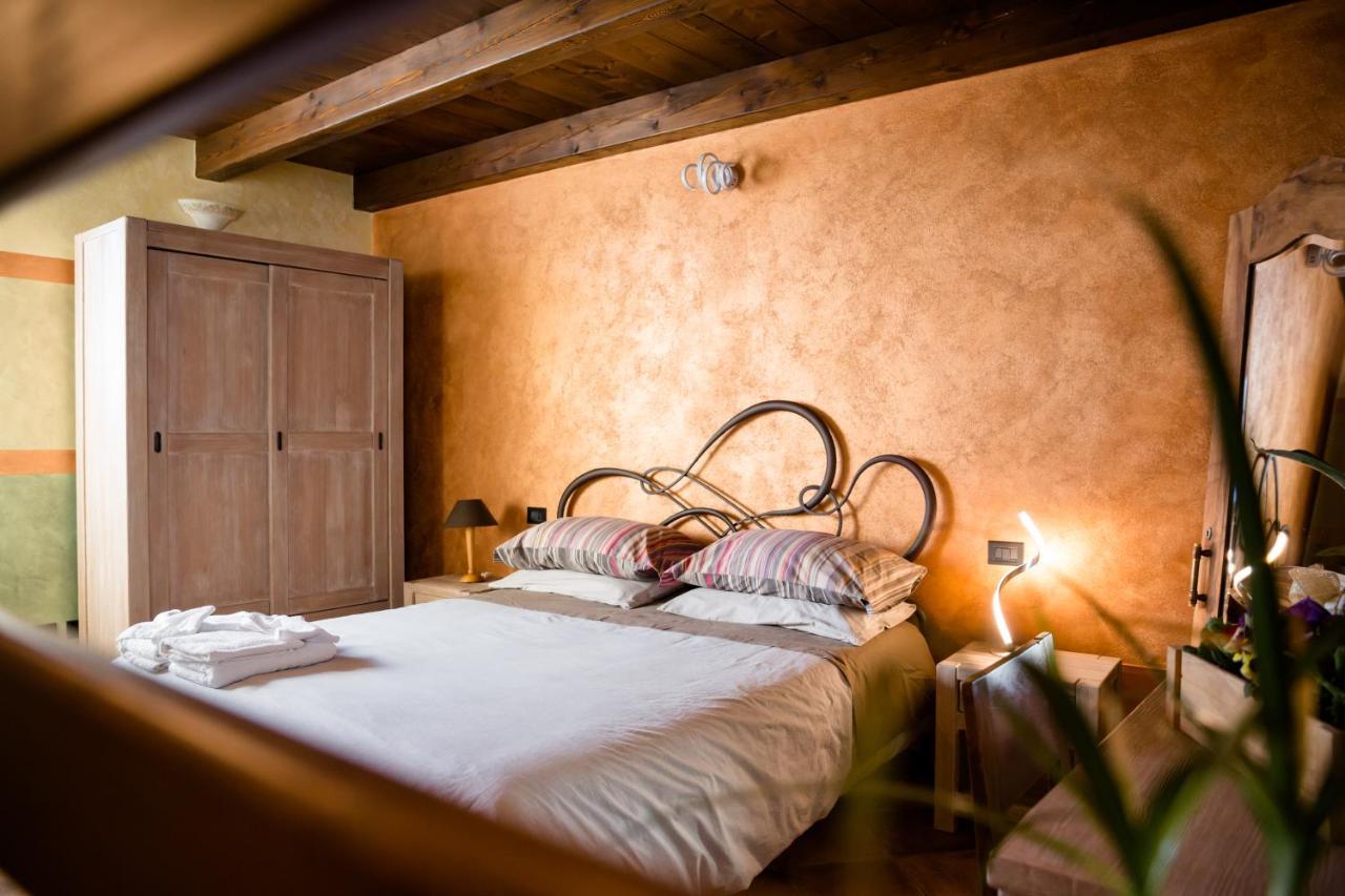 론콜라 Ca' Baetti L'Antico Borgo B&B 외부 사진